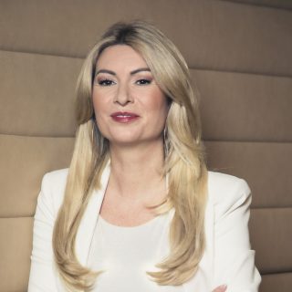 Tanja Ragitsch Diplom Astrologin